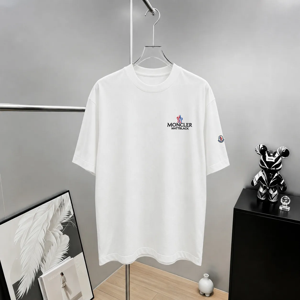 moncle～ 《 》7a tee ， Same Style ， : Black White Coffee Brown Size：S（90-130 ） M（125-150 ） L（135-165 ） XL（160-190 ） XXL（185-220 ）